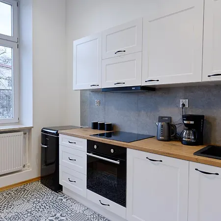 Na Granicy 5 צ'שין